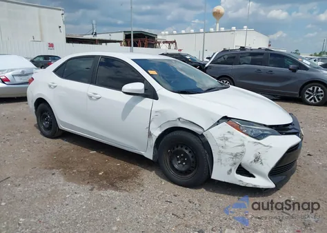 2017 Toyota Corolla Le z USA, uszkodzony, nr VIN 5YFBURHE3HP588995